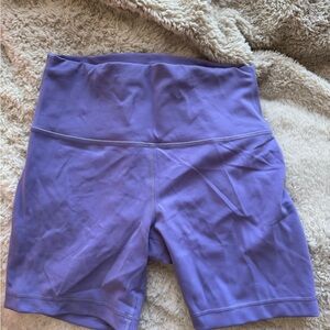 Lululemon Wunder Under biker shorts
